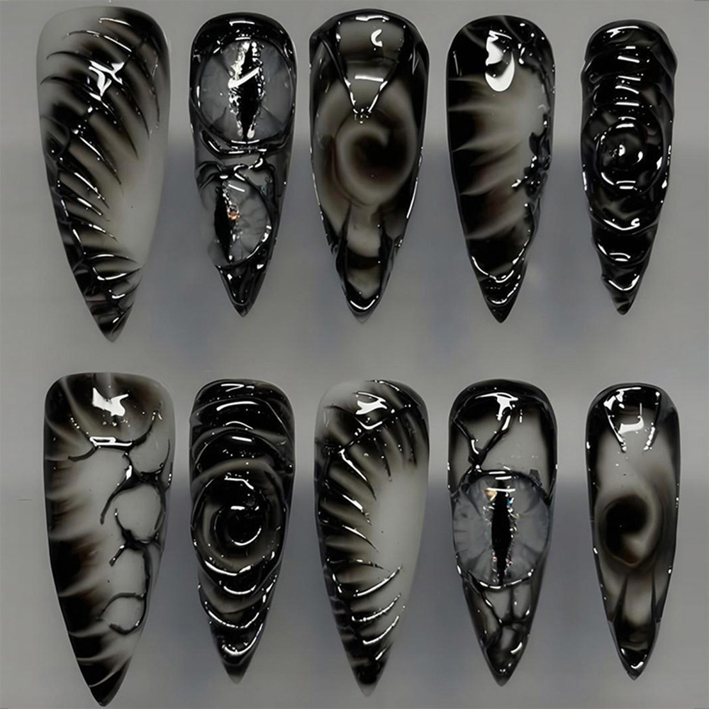 Stiletto Gothic Press On Nails - Nail Art Fake 评论和价格
