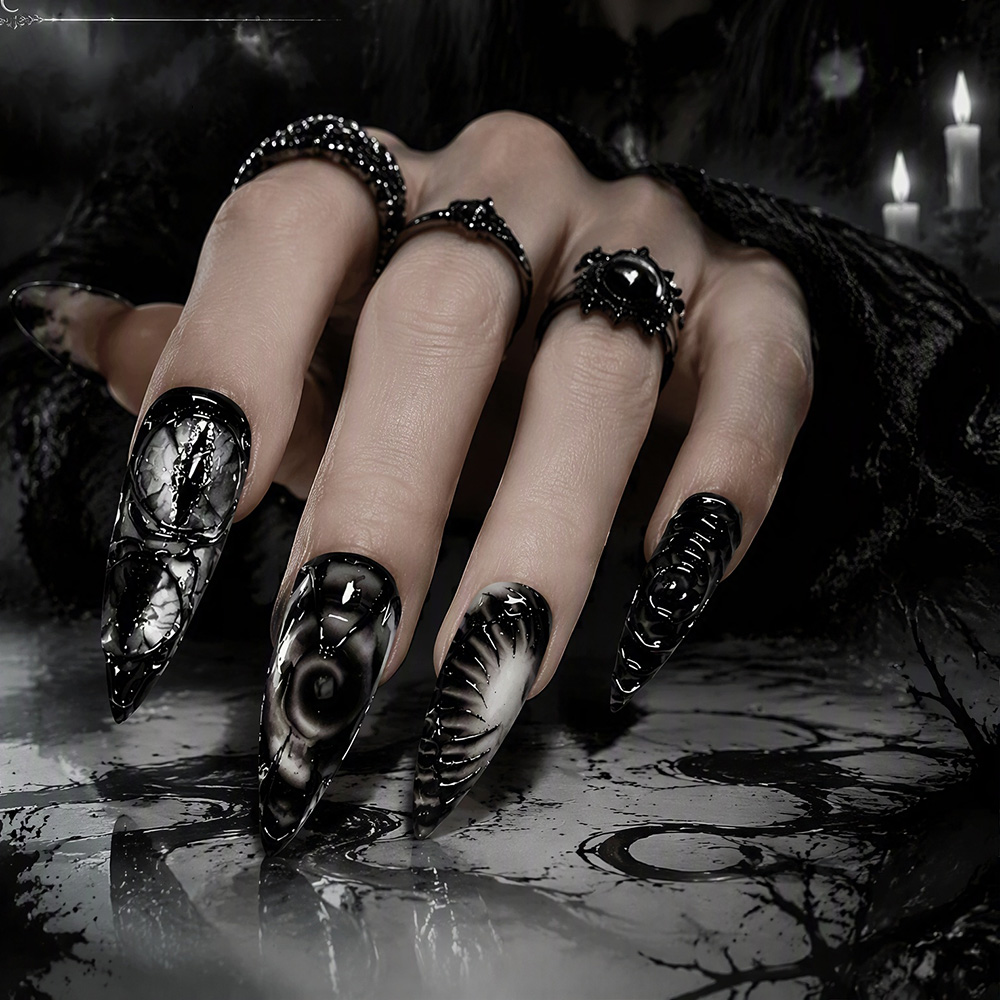 Stiletto Gothic Press On Nails - Nail Art Fake 评论和价格